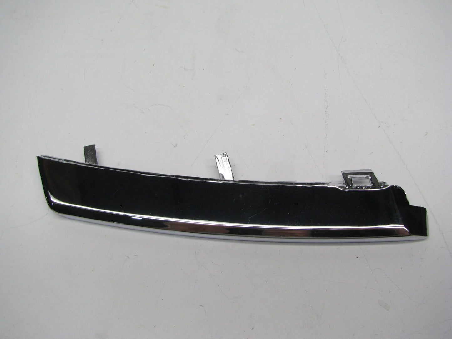 NEW AFTERMARKET - HO1213110 FRONT RIGHT UPPER Grille Molding Trim For 07-09 CR-V