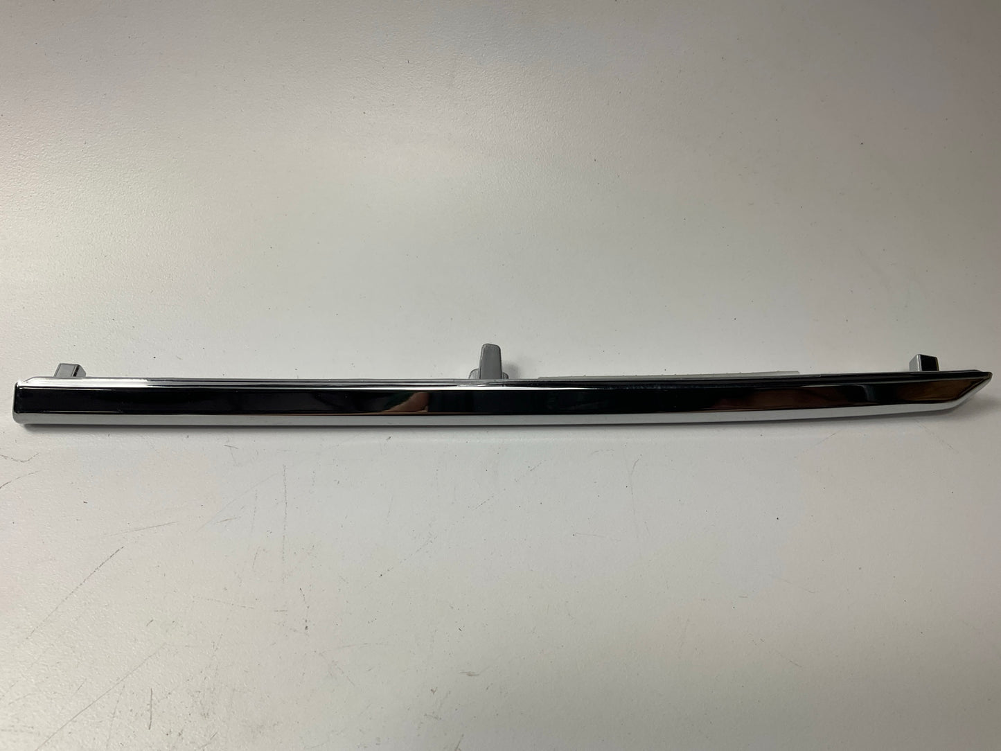 NEW AFTERMARKET Front Left Lower Grille Moulding For 2013-2015 Honda Accord