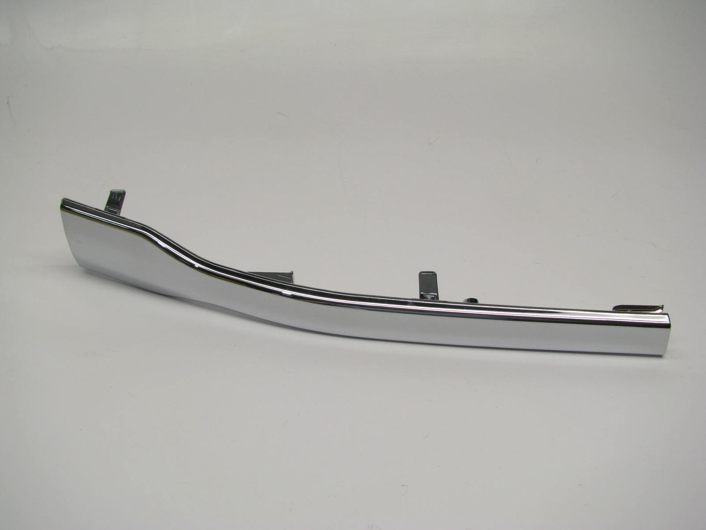 NEW AFTERMARKET HO1215102 FRONT RIGHT CENTER Grille Trim CHROME For 12-15 Pilot