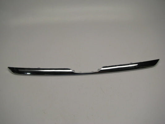 NEW AFTERMARKET Grille Trim Grill Lower Chrome 2005-2006 Honda CR-V HO1216107