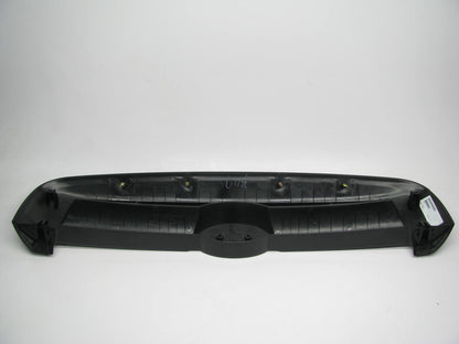 NEW AFTERMARKET - HY1202103 FRONT Grille BLACK For 2005-2006 Hyundai Santa Fe