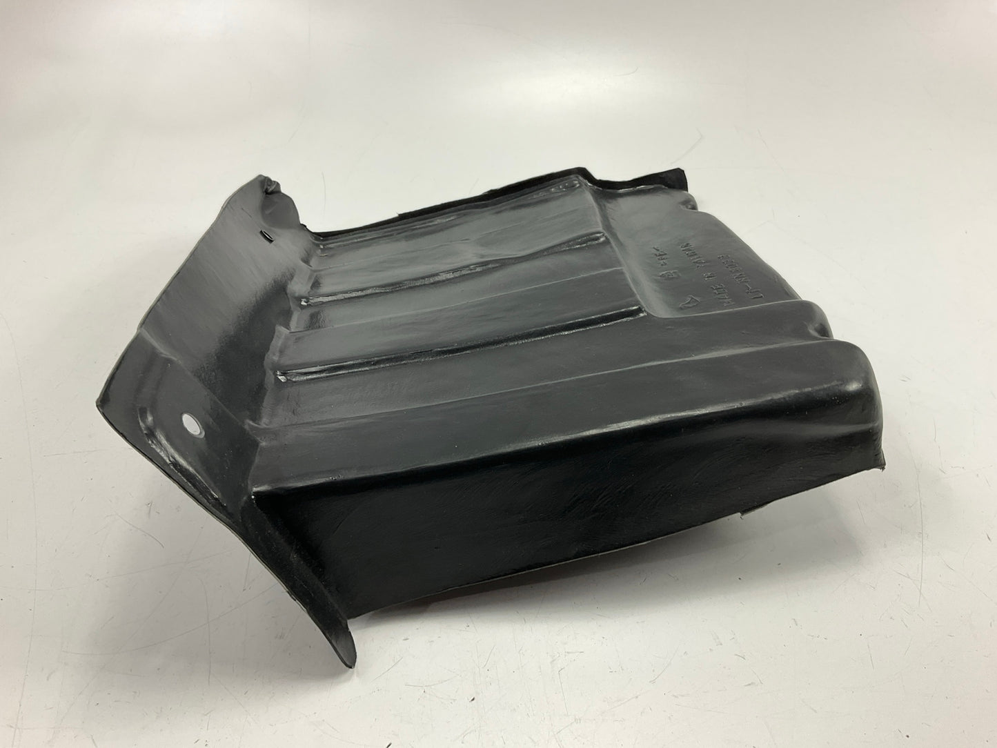 HY1228180 Lower Left Driver Engine Under Cover Shield For 14-2016 Elantra Sedan