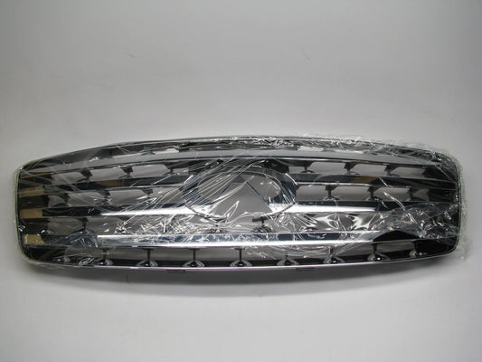 NEW - AFTERMARKET Chrome Grille IN1200110 For 2003-2005 Infiniti FX35 FX45