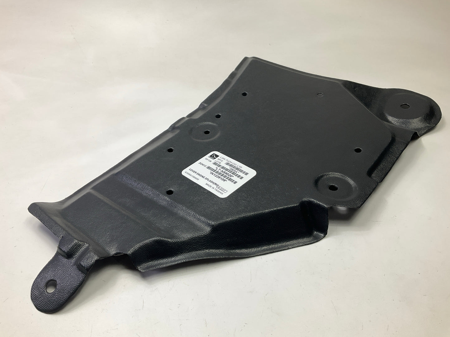 NEW AFTERMARKET - Front Right Undercar Splash Shield For 06-10 INFINITI M35 M45