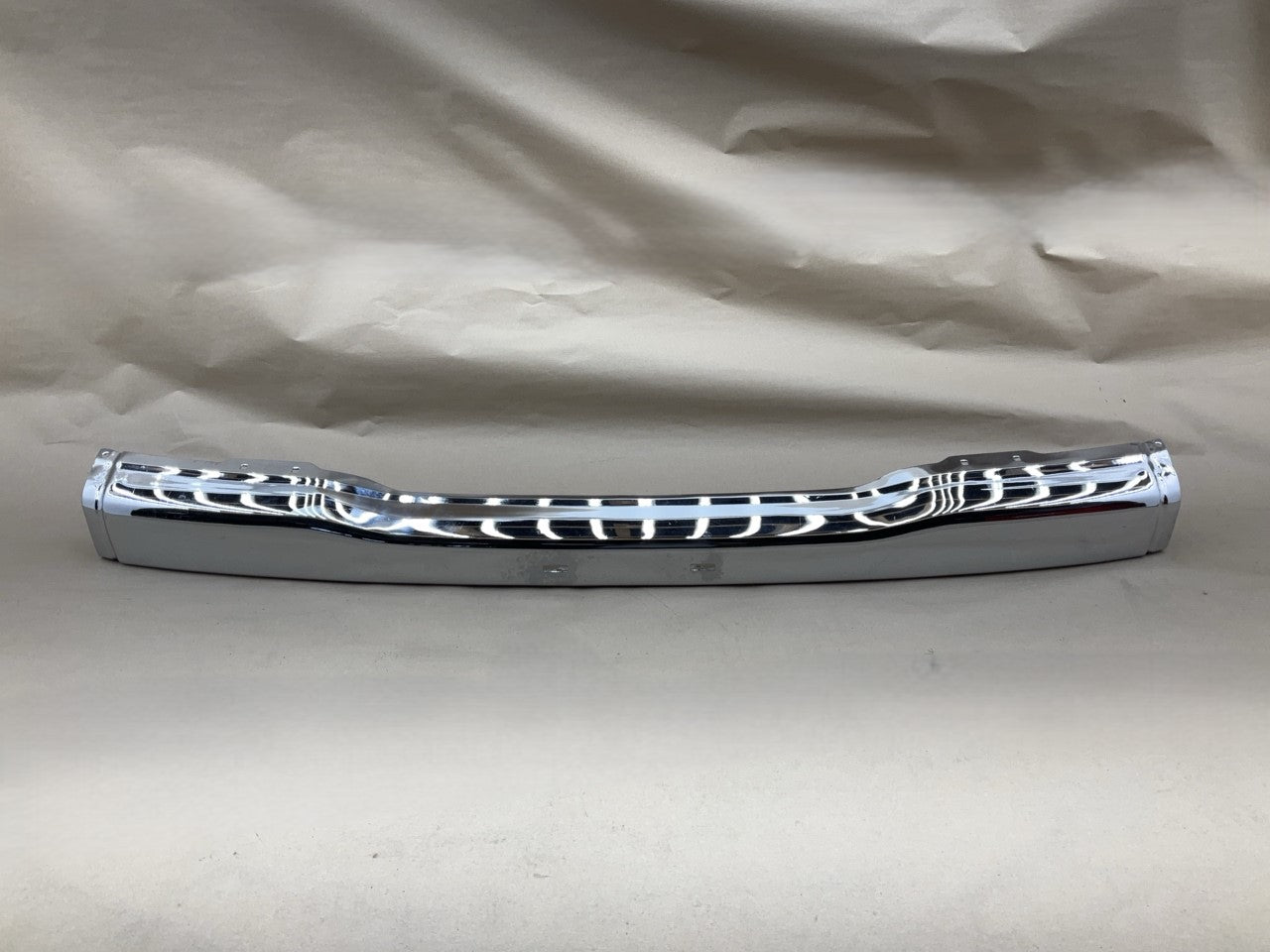 NEW ISP1008DC Front Chrome Bumper - 1993-1995 Isuzu Pickup, 94-96 Honda Passport