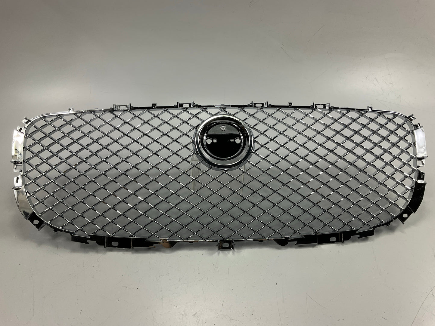 NEW AFTERMARKET Front Chrome Grille For 2011-2015 Jaguar XJ - JA1200104