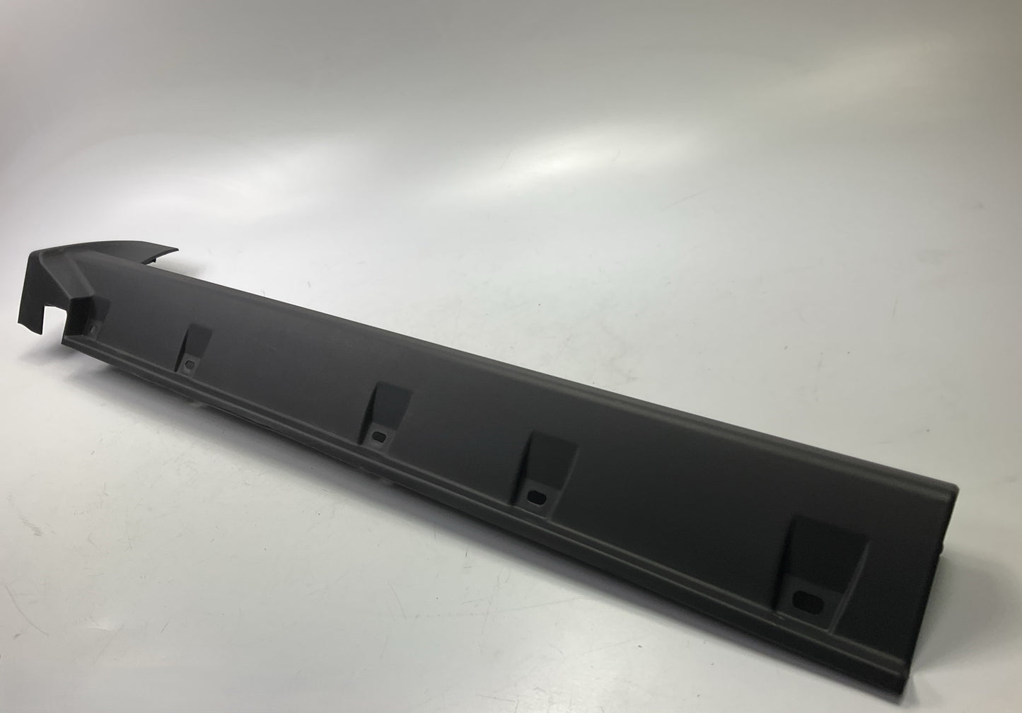 JPCP030AL Left Rocker Panel Molding Extension For 2012-2017 Jeep Compass