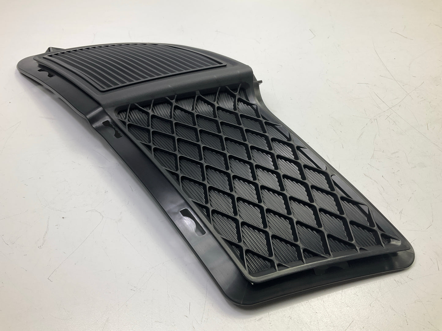 NEW AFTERMARKET - Front Right Fog Light Cover For 2010-13 Kia Forte