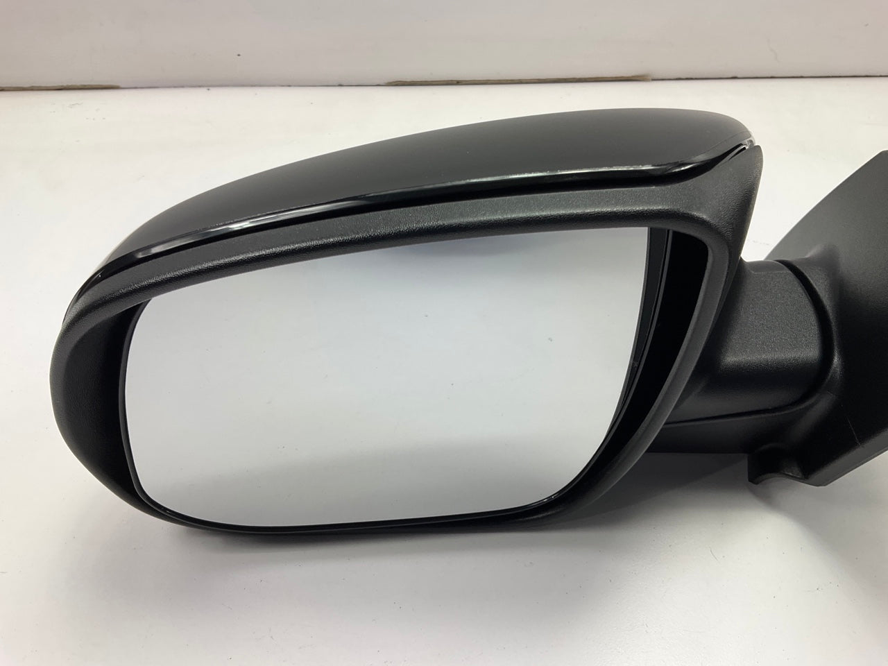 AFTERMARKET - Out Of Box - Power Left Drivers Side Mirror For 2010-2011 Kia Rio