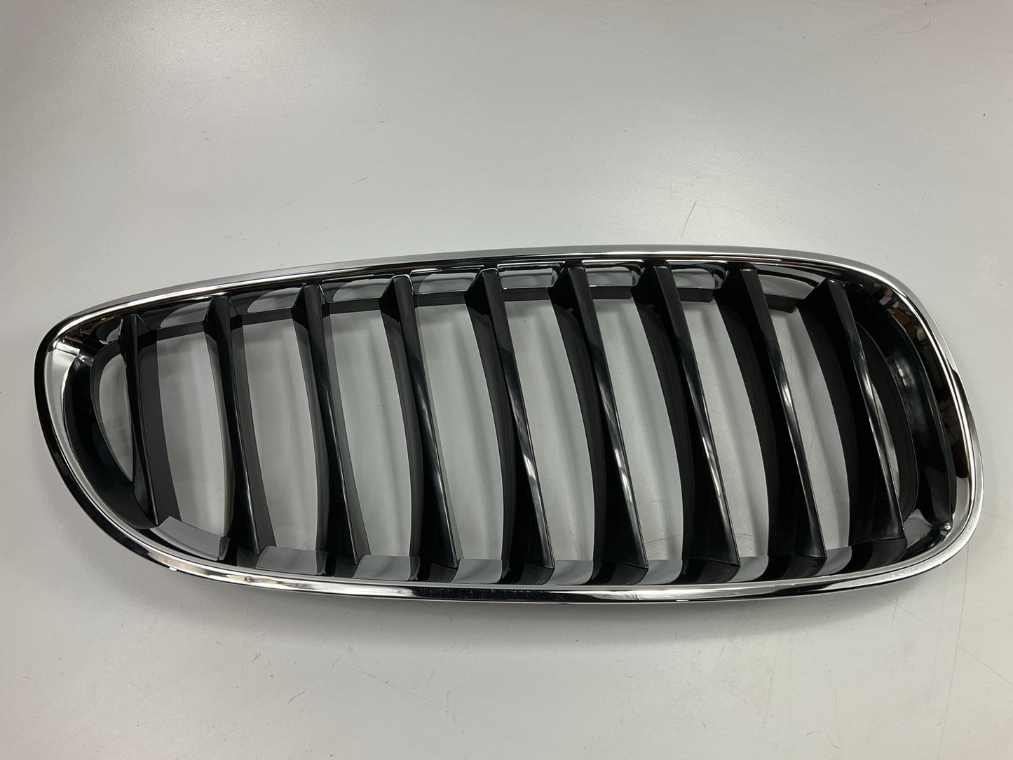 NEW AFTERMARKET KM07032HBR Right Bumper Grille Insert - BMW Z4 E89