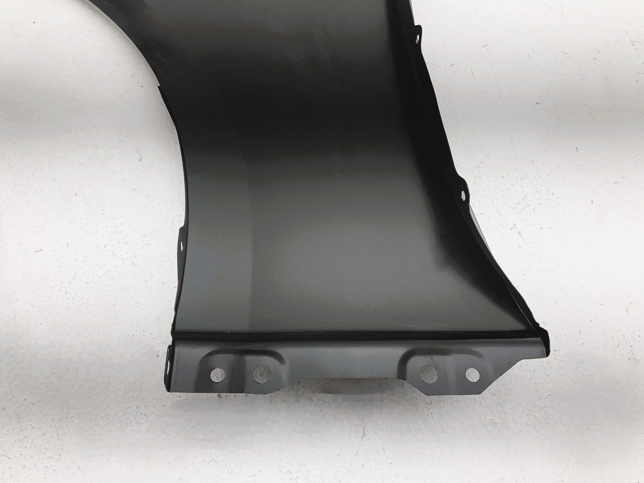 NEW - AFTERMARKET LS25001CR Front Right Passenger Fender Replaces 5380153150