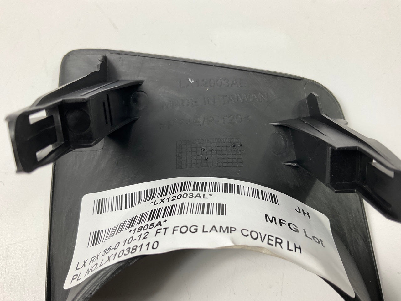 NEW AFTERMARKET - LX1038110 Fog Light Bezel Front Left For 2010-2012 Lexus RX350