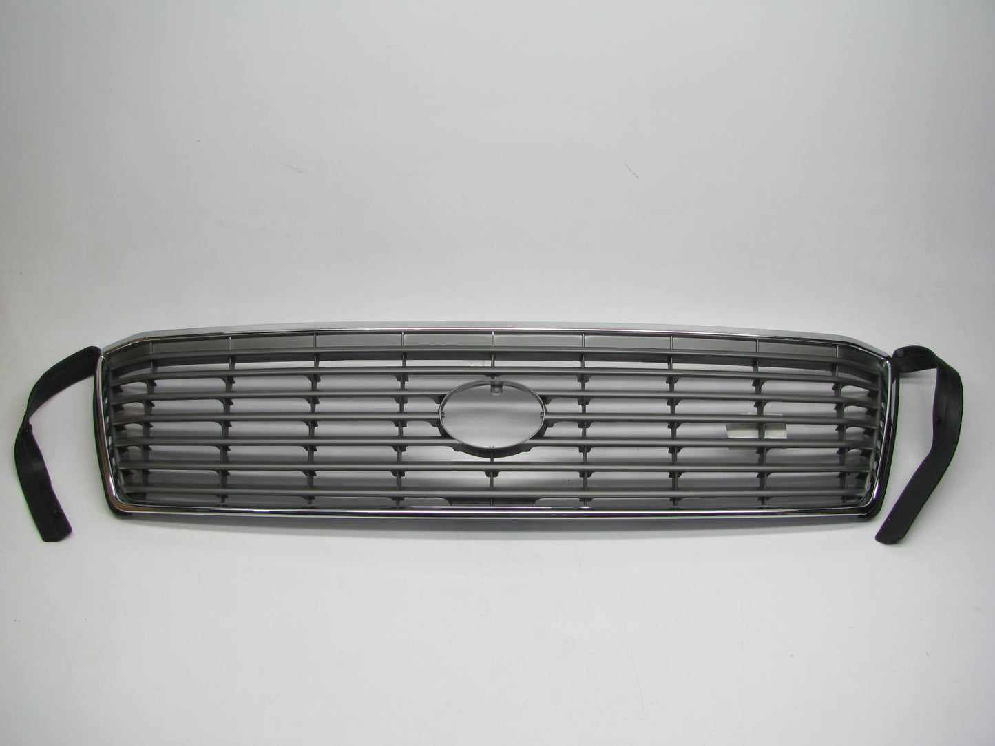 NEW - AFTERMARKET Chrome/Gray Insert Grille LX1200110 For 1995-1997 Lexus LS400