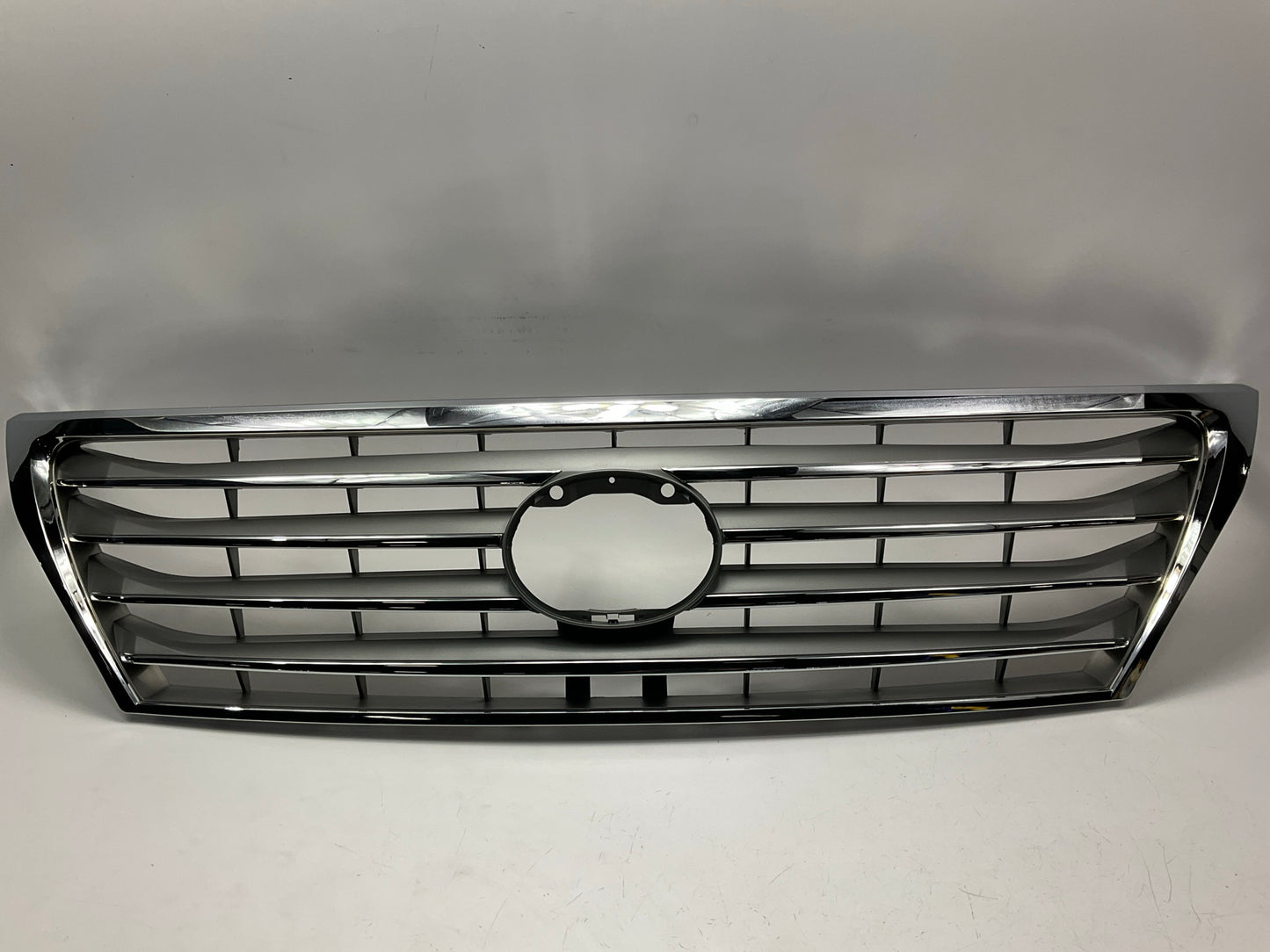 AFTERMARKET - Damaged Side Front Chrome Grille For 2008-11 Lexus LX570