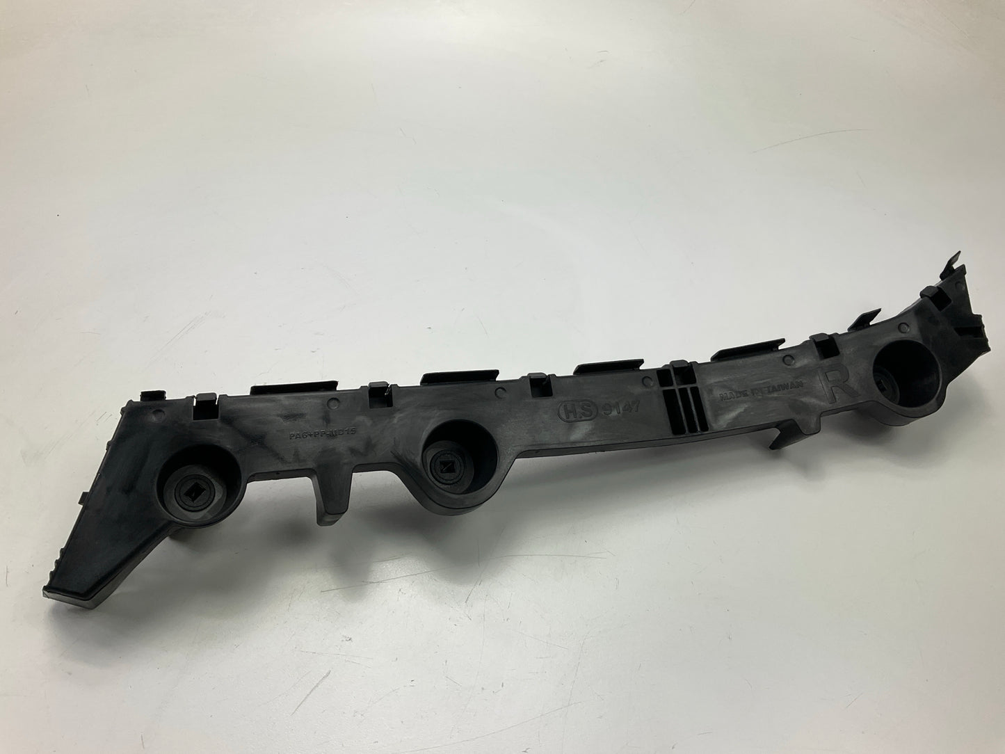 NEW AFTERMARKET - Rear Right Bumper Bracket Retainer For 2009-2013 Mazda 6