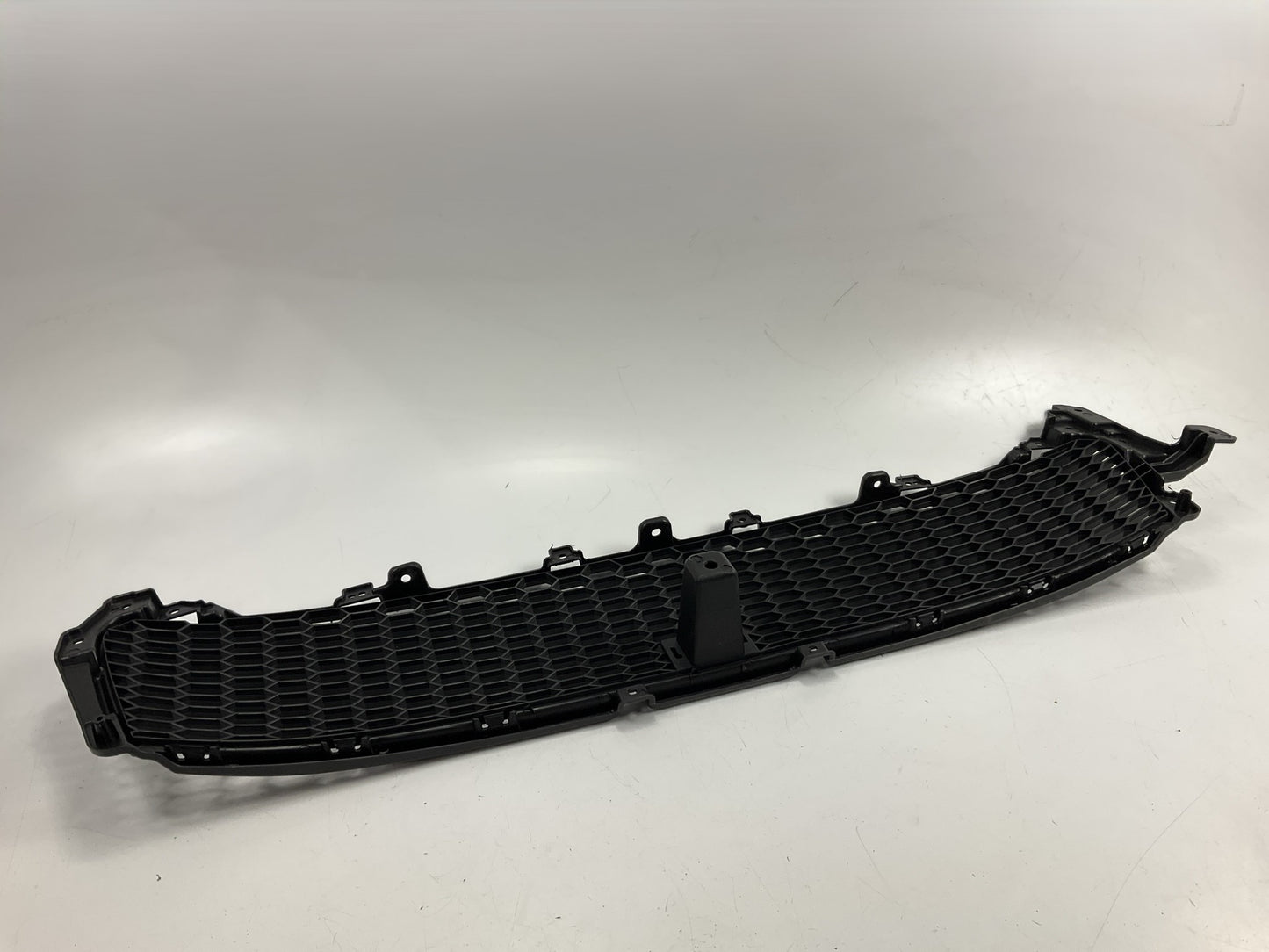 NEW AFTERMARKET Lower Grille For 2010-2013 Mitsubishi Outlander - MI1200258