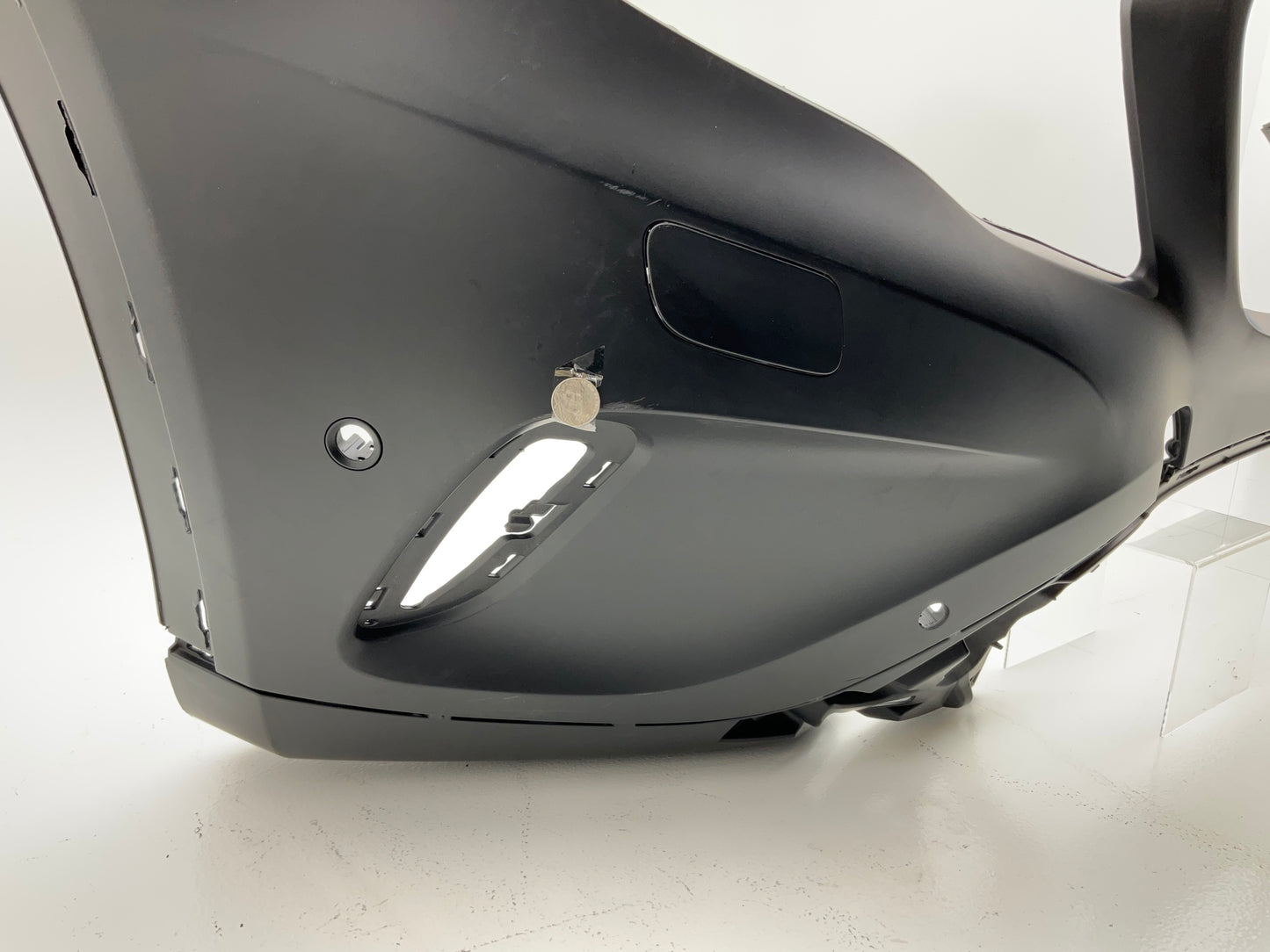 NEW AFTERMARKET Front Bumper Cover, Minor Scratches For 2015-17 Mercedes GLA250
