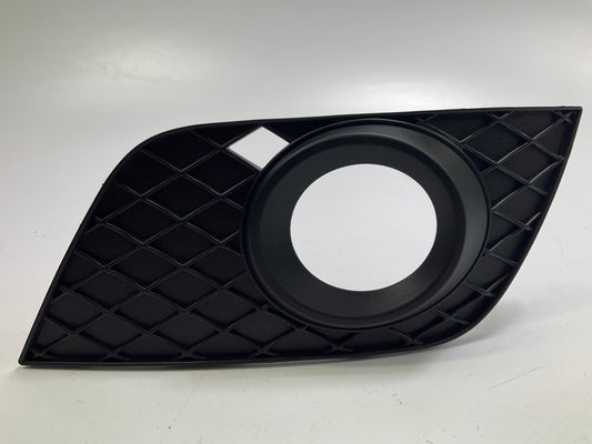 AFTERMARKET MB1038133 Left Driver Side Fog Light Bezel