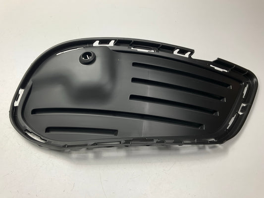 AFTERMARKET - Front Right Fog Light Grille Cover Insert For 2015 Mercedes C300