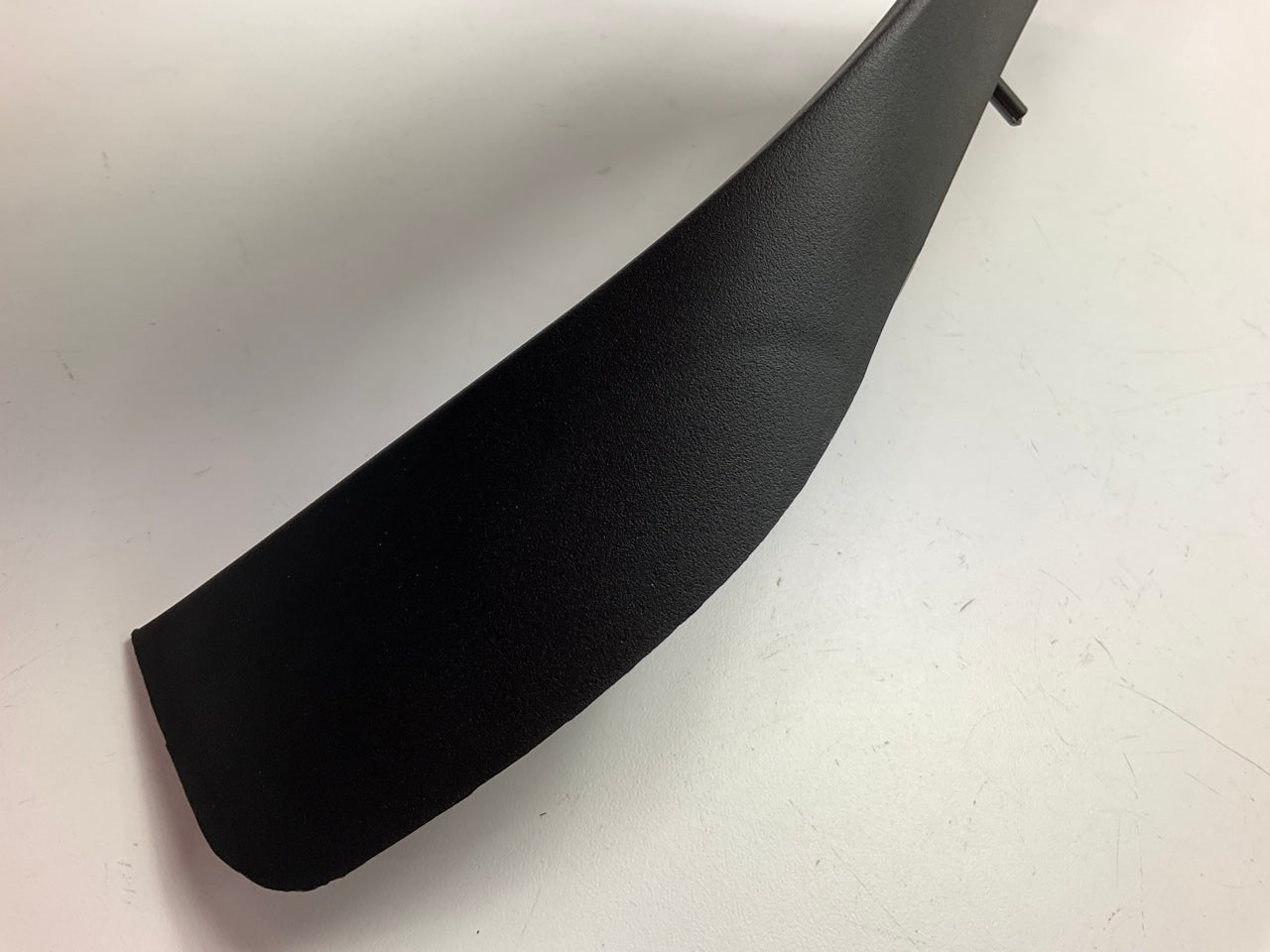 FRONT Bumper LEFT LOWER Spoiler Trim For 2014-2015 Mercedes CLA250 / CLA45 AMG