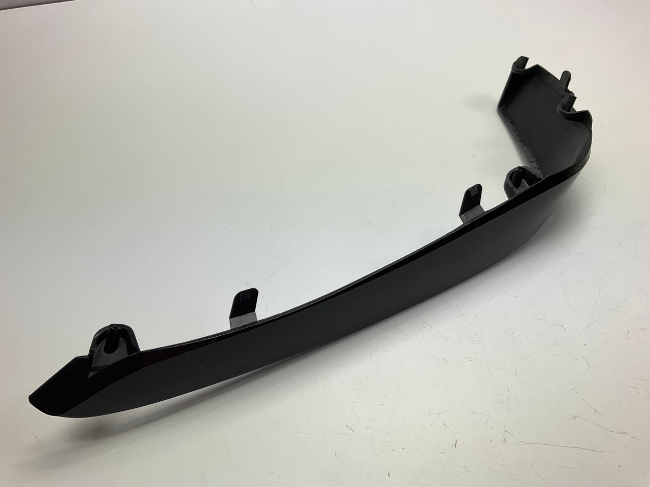 AFTERMARKET - FRONT LEFT LOWER OUTER Bumper Trim For 16-18 Mercedes-Benz C63 AMG