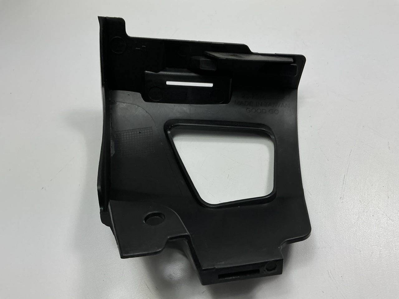 Front Left Bumper To Body Filler Panel Cover - NEW AFTERMARKET