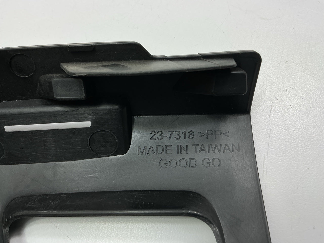 Front Left Bumper To Body Filler Panel Cover - NEW AFTERMARKET