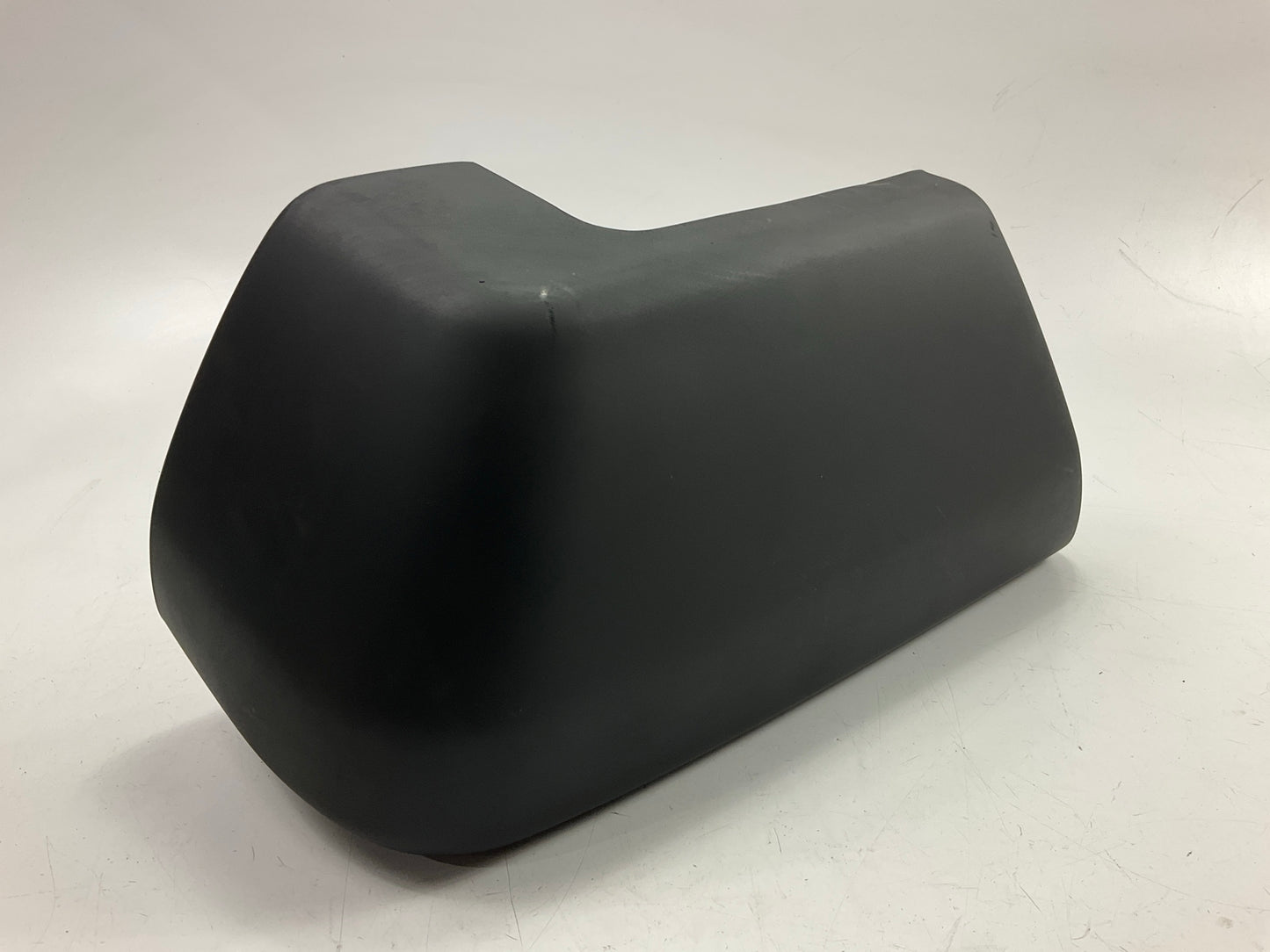AFTERMARKET - MB1104107 Rear Left Outer Bumper End Cap