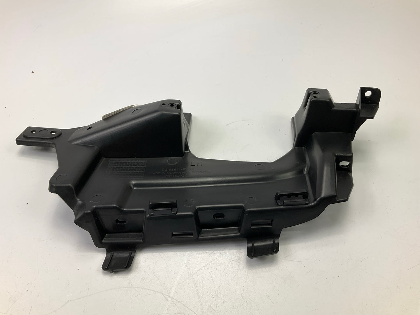 New Aftermarket - Rear Left Bumper Support 14-17 Mercedes-Benz S550, 15- 17 S600