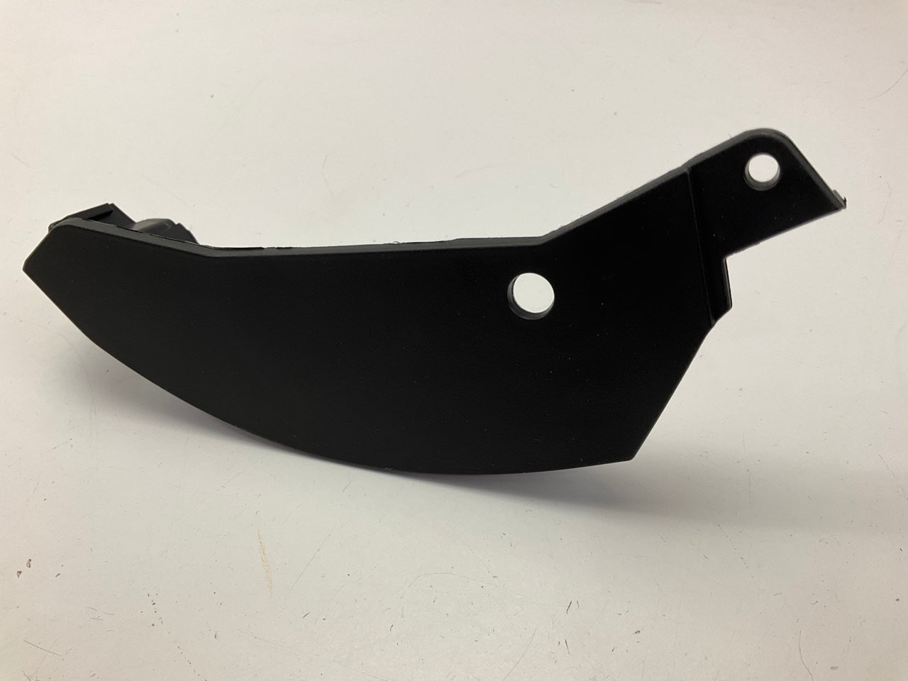 AFTERMARKET - REAR LEFT Bumper Filler Trim For 12-15 Mercedes C-Class W/AMG PKG