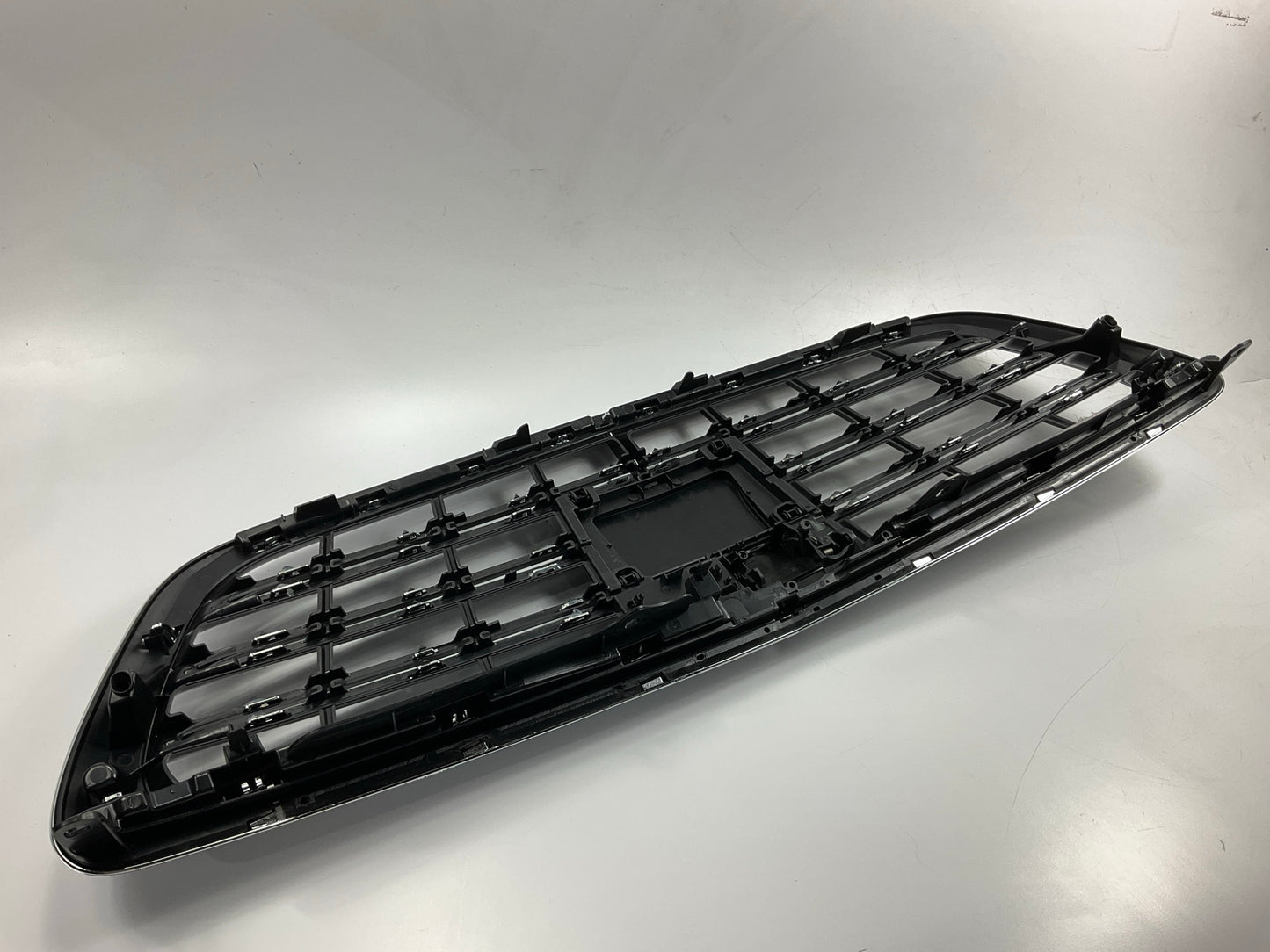 NEW MB1200176 Aftermarket Front Grille - 2015-2017 Mercedes-Benz S600 W/O Night