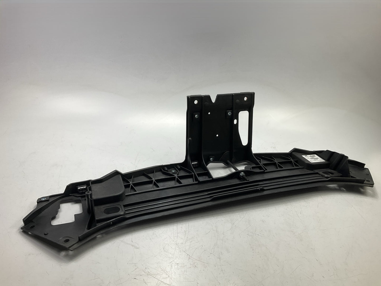 NEW AFTERMARKET MB1225186 Upper Tie Bar Radiator Support 2226209901
