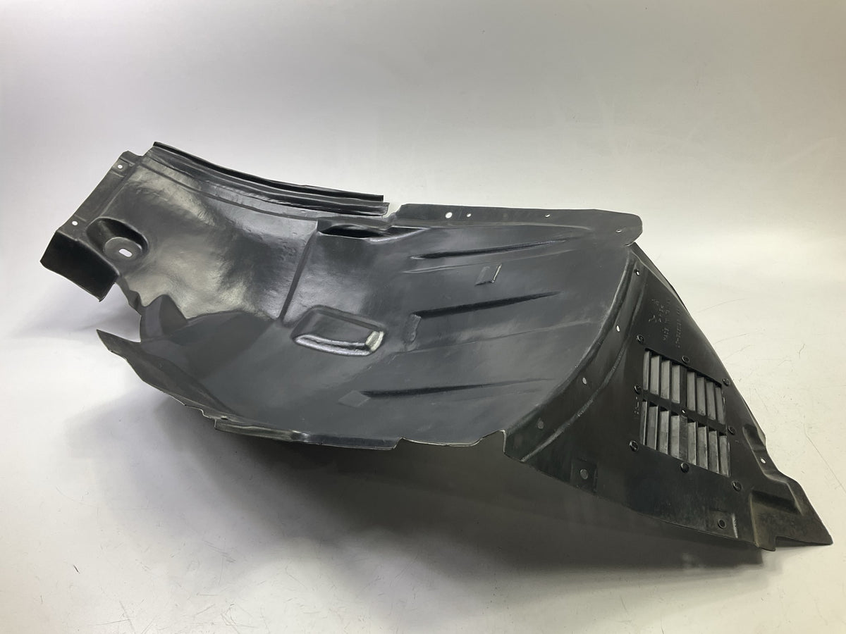 NEW AFTERMARKET MB1249132 Front Right Fender Liner