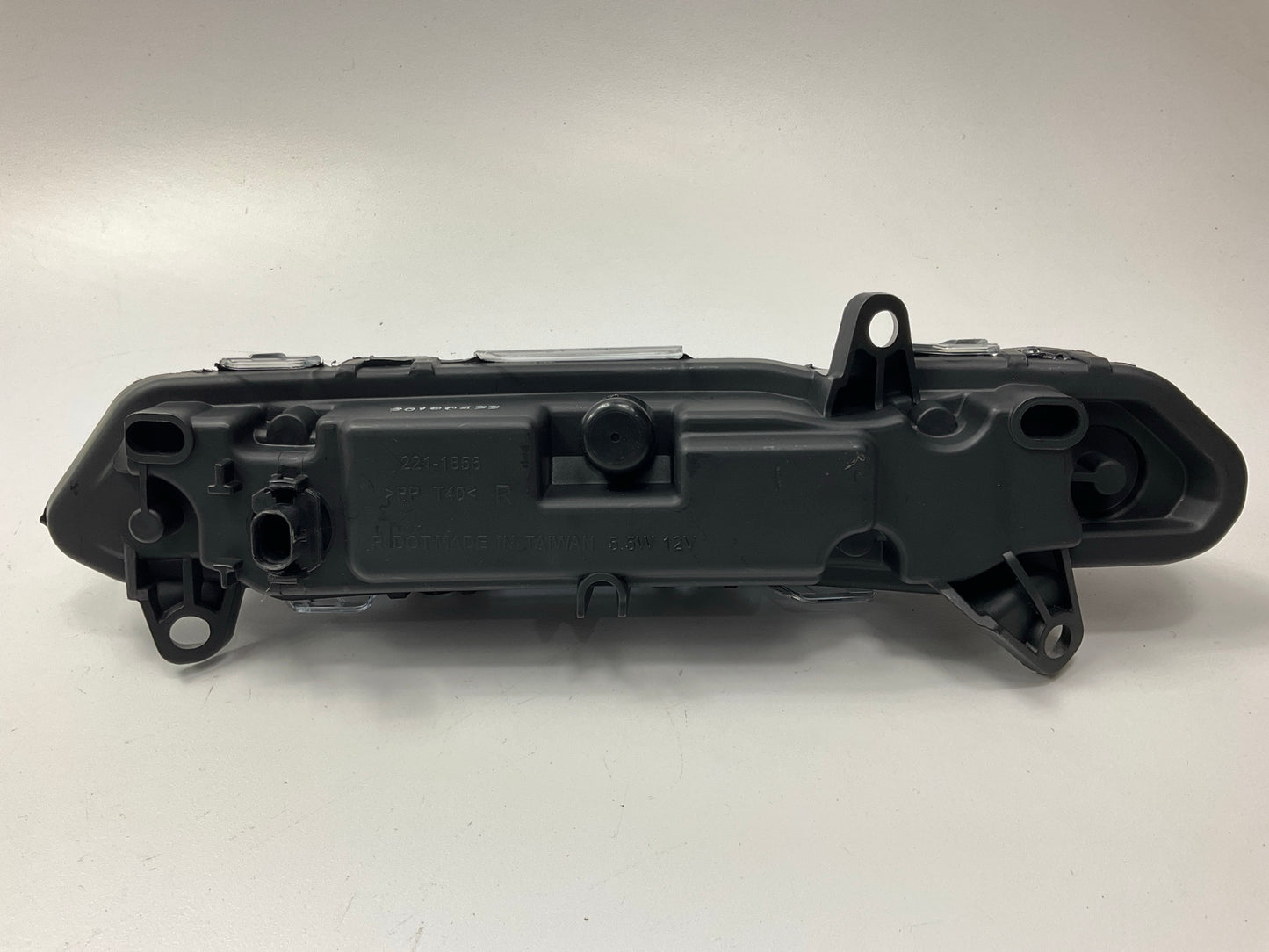 NEW AFTERMARKET - RIGHT Running Daylight Fog Lamp Mercedes S-Class