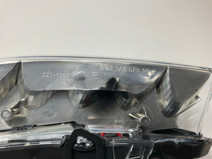 NEW AFTERMARKET - RIGHT Running Daylight Fog Lamp Mercedes S-Class