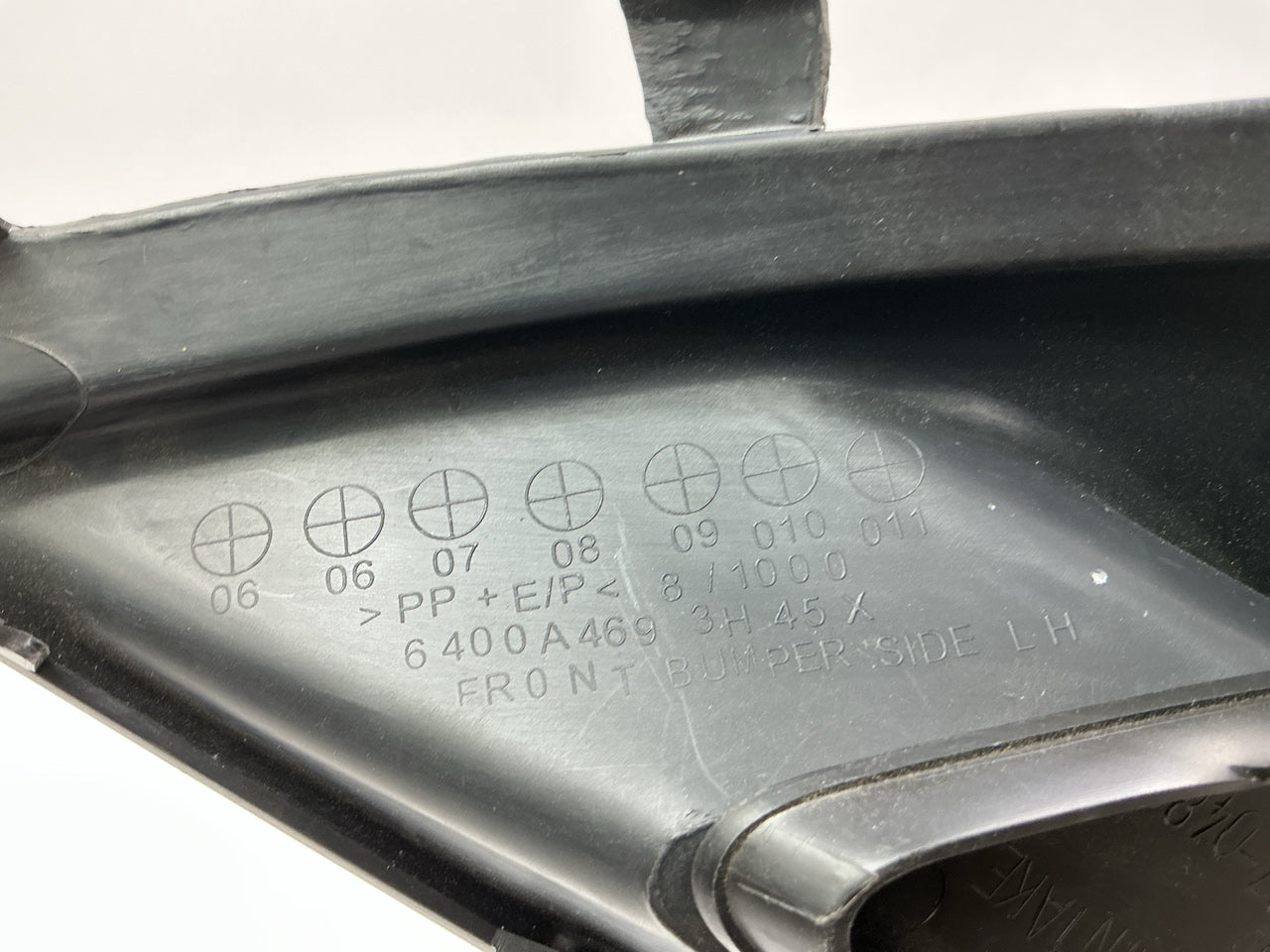 2007-2009 Mitsubishi Outlander Front Bumper Left Drivers Side Extension  W/O FOG