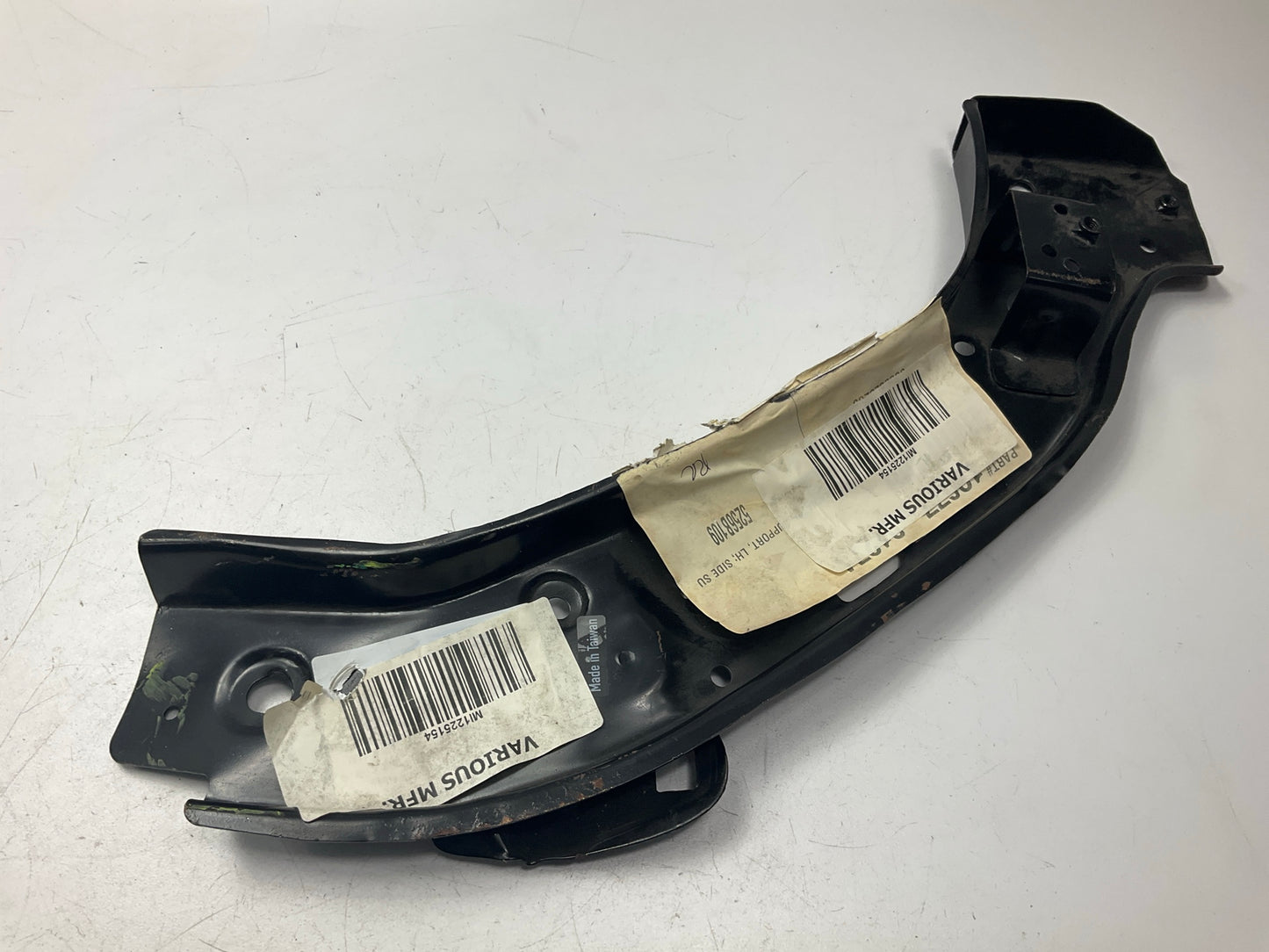 AFTERMARKET Left Driver Side Radiator Support For 2010-13 Mitsubishi Outlander