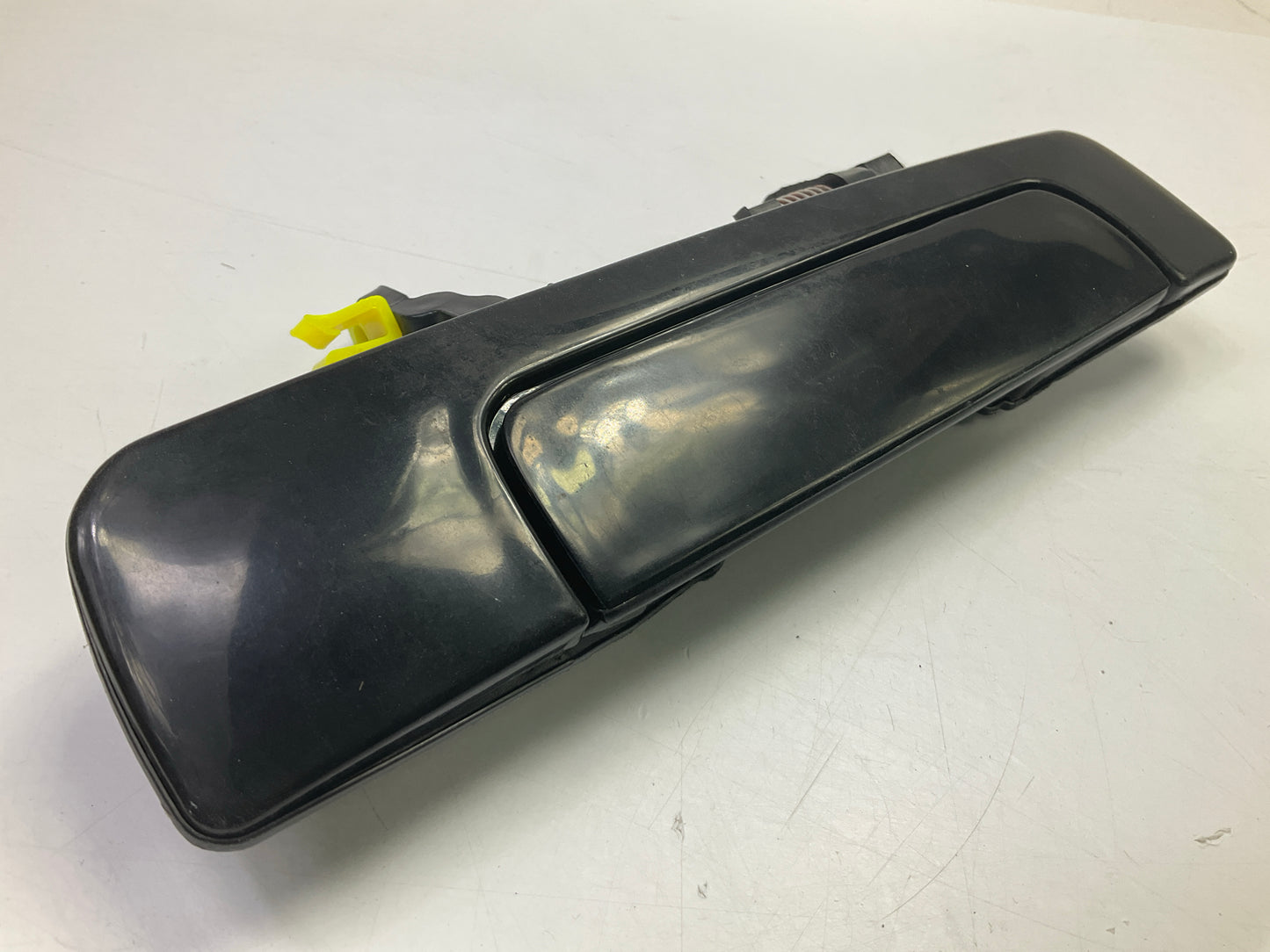 NEW Right Passenger Side Rear Outer Exterior Door Handle 1999-2003 Galant