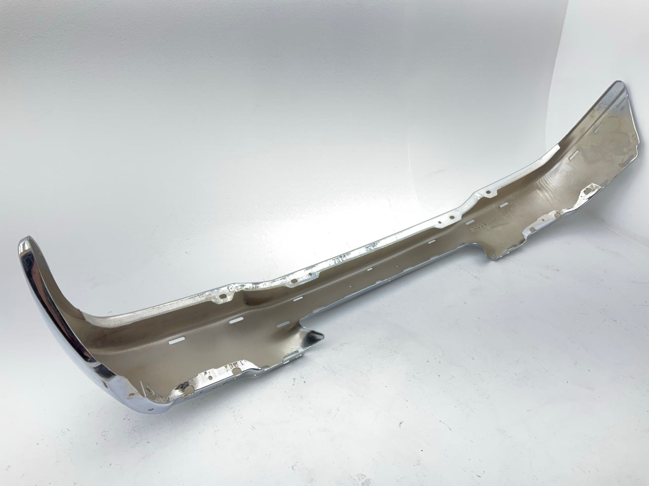 NEW AFTERMARKET Front Chrome Steel Bumper 01-10 Mazda B2300, 01-08 B3000, B4000