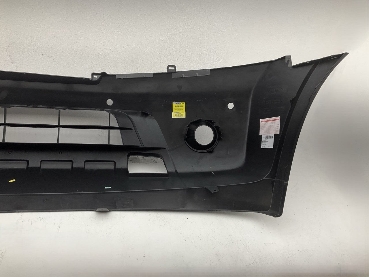 NEW AFTERMARKET NI1000253C Front Bumper Cover For 2008-2014 Nissan Armada