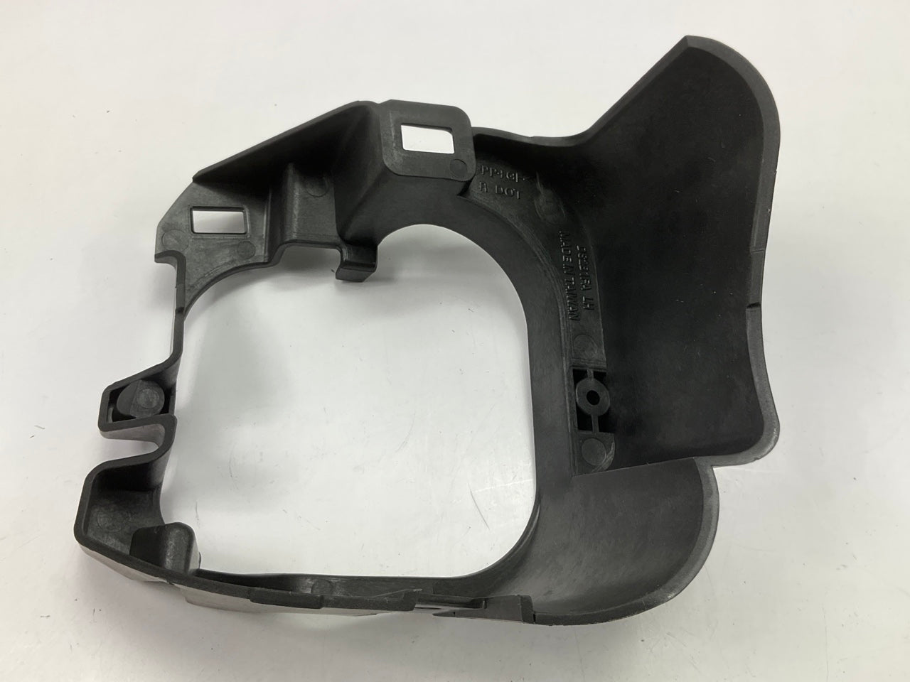 NEW AFTERMARKET Front Left Fog Light Trim Bracket For 2014-2016 Nissan Versa