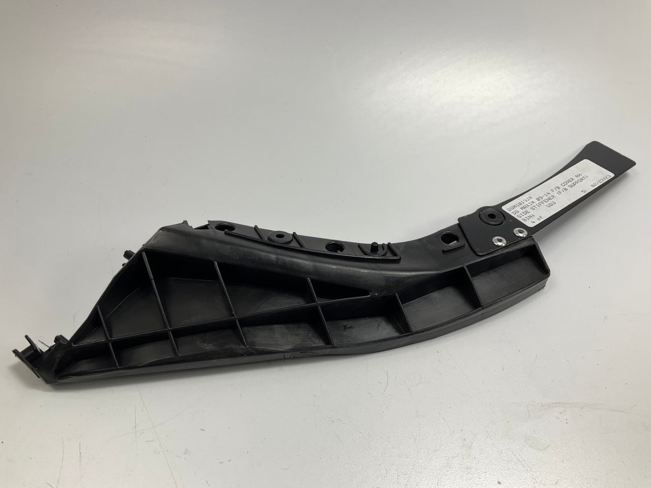 NEW AFTERMARKET NI1043111 Front Right Bumper Bracket For 2009-2014 Nissan Maxima