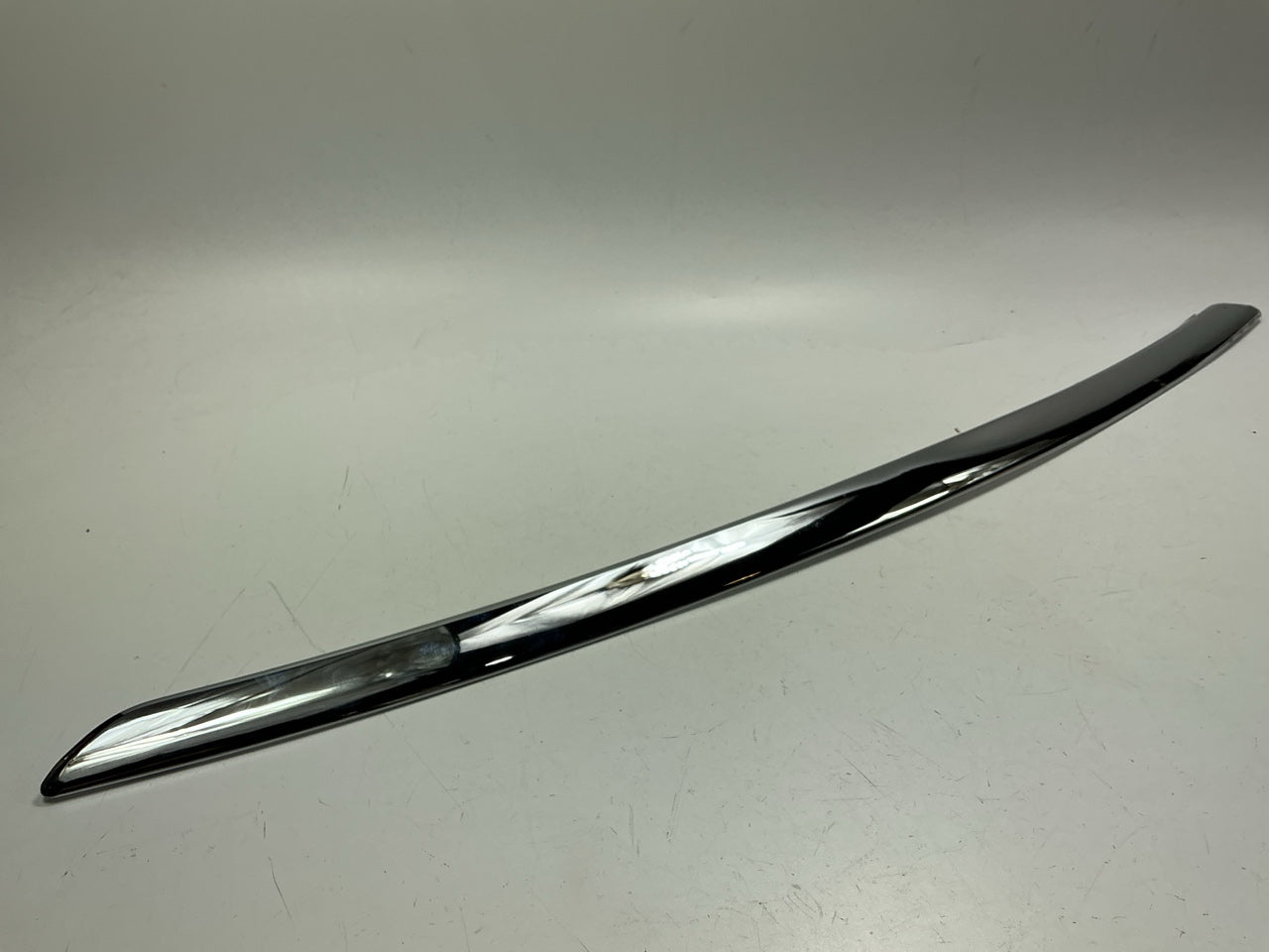NEW AFTERMARKET Front Bumper Moulding Trim For 2015-16 Nissan Versa 620849KM0B