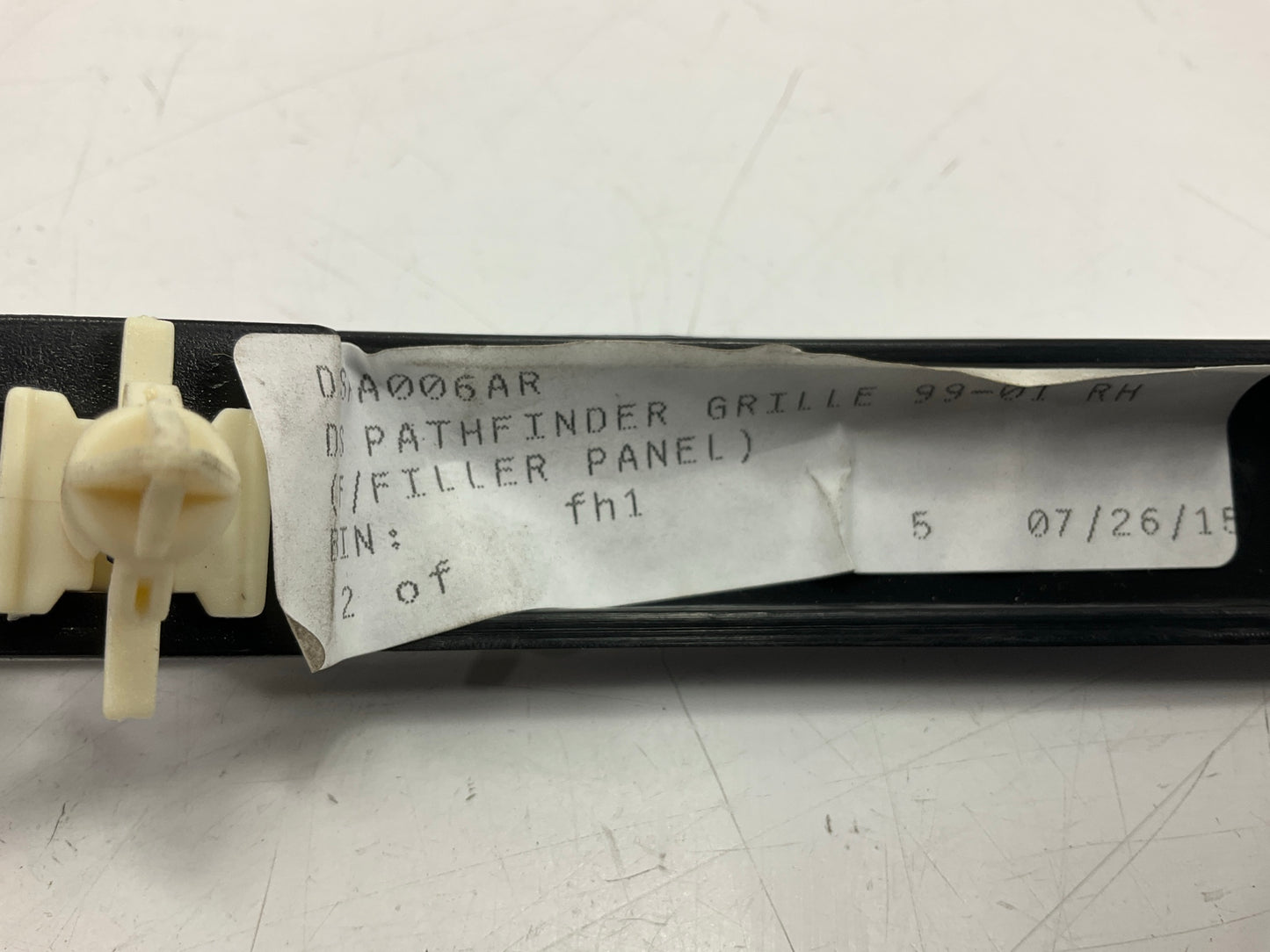 NEW AFTERMARKET Front Right Bumper To Body Filler Panel For 1999-03 Pathfinder