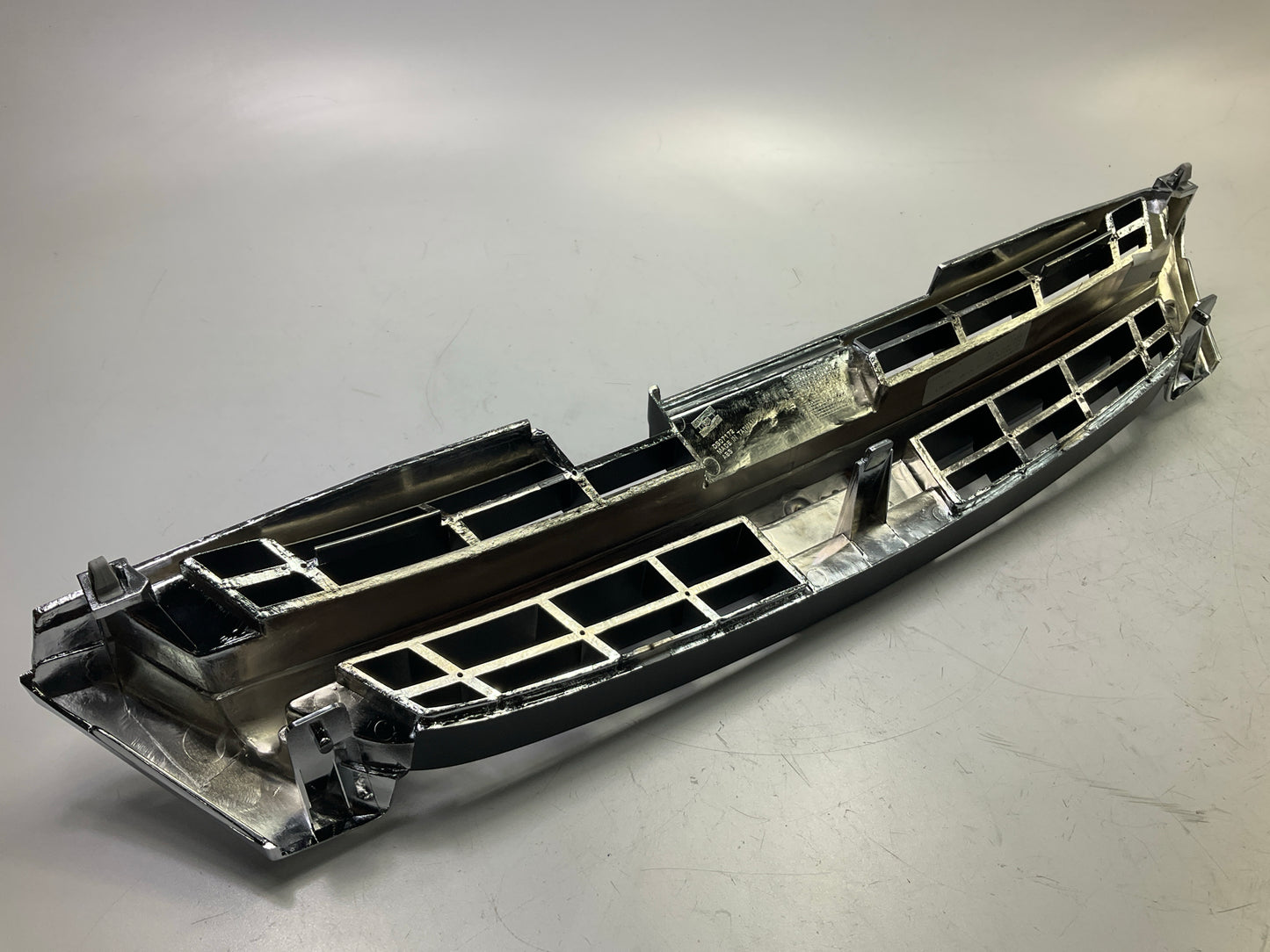 AFTERMARKET - Front Black W/ Chrome Grille For 1997-99 Nissan Maxima, NI1200180