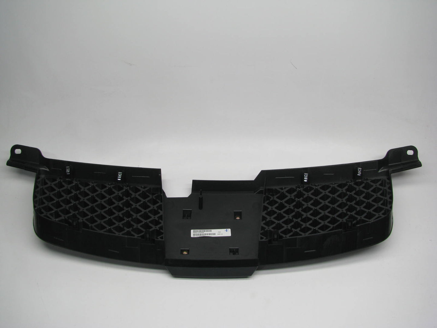 NEW - AFTERMARKET Front Grille NI1200216 For 2004-2006 Nissan Sentra