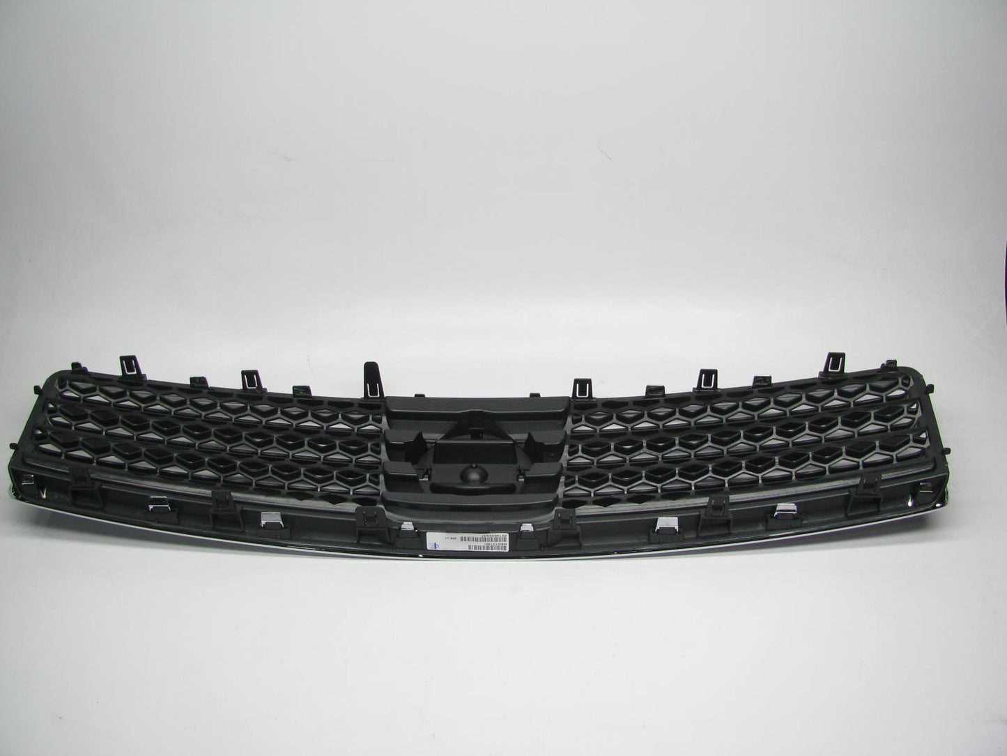 NEW - AFTERMARKET Chrome / Black Grille NI1200243 For 09-11 Nissan Maxima Sport