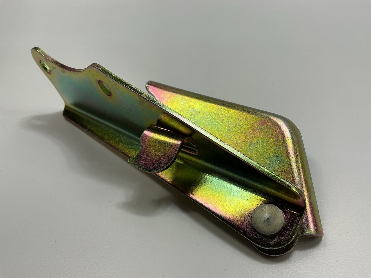NI1236107 Left Hood Hinge For 1995-1999 Nissan Maxima