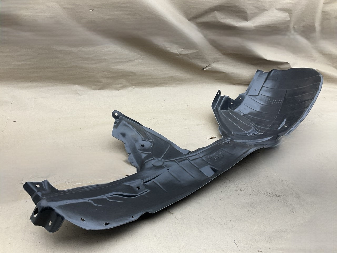 NI1248117  Front Left, Inner Fender Liner For 2008-2012 Nissan Rogue