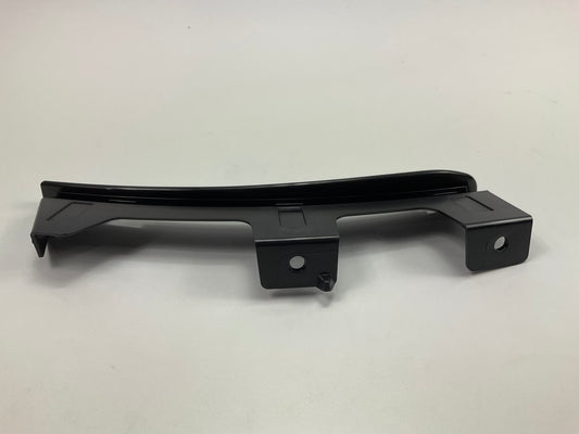 NEW AFTERMARKET Rear Right Bumper Trim For 2015-2018 Porshe Macan